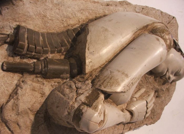 duringexcavations3-2750305