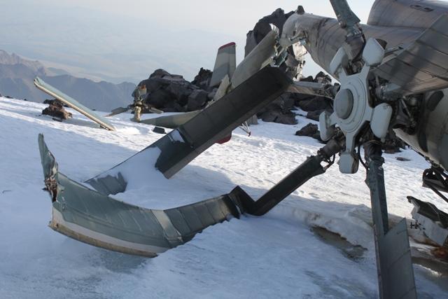 Helicóptero perdido en la nieve - Noticias Curiosas