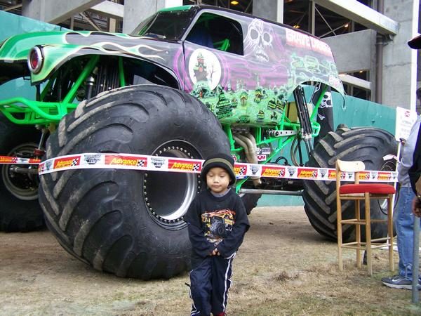 monstertrucks02-7308788