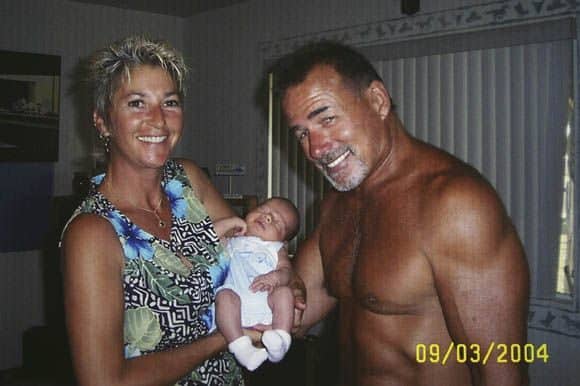 Estos son Tom y Jackie Hawks a quien asesino el Power Ranger Rojo