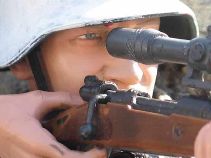 Una mini Guerra de juguetes muy real 19 realisticminiature21-8142630