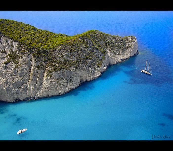 themostbeautifulbeachon-1957017