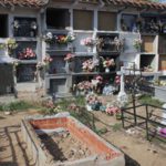 Un alcalde del PP destroza una tumba con restos de víctimas de la represión franquista 6