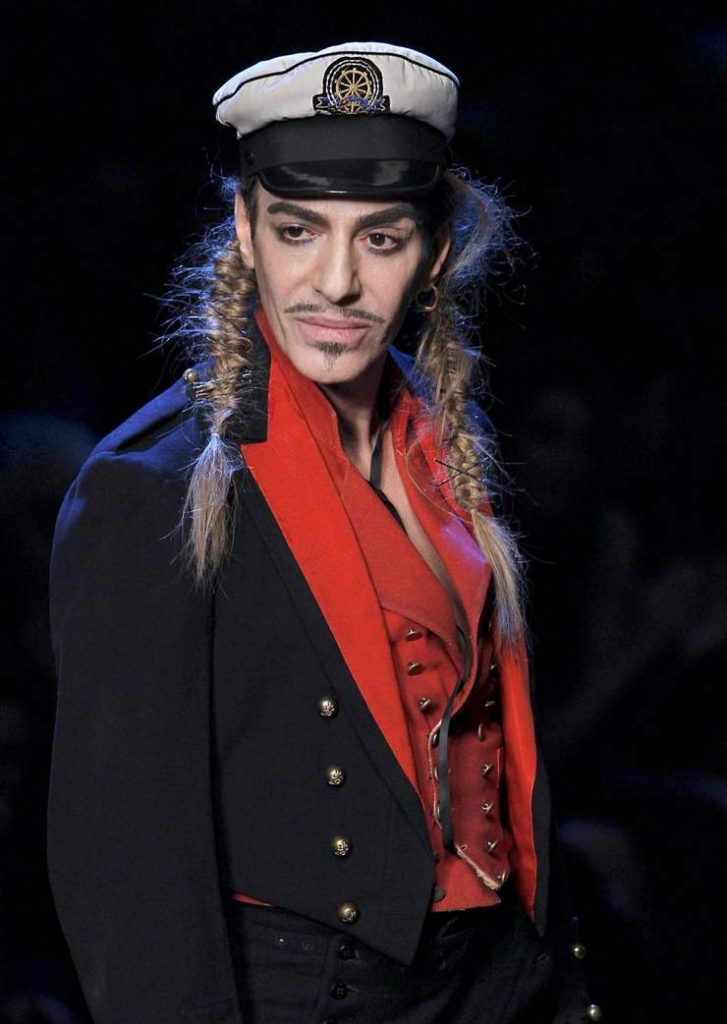 John Galliano evita la cárcel tras ser declarado culpable 1