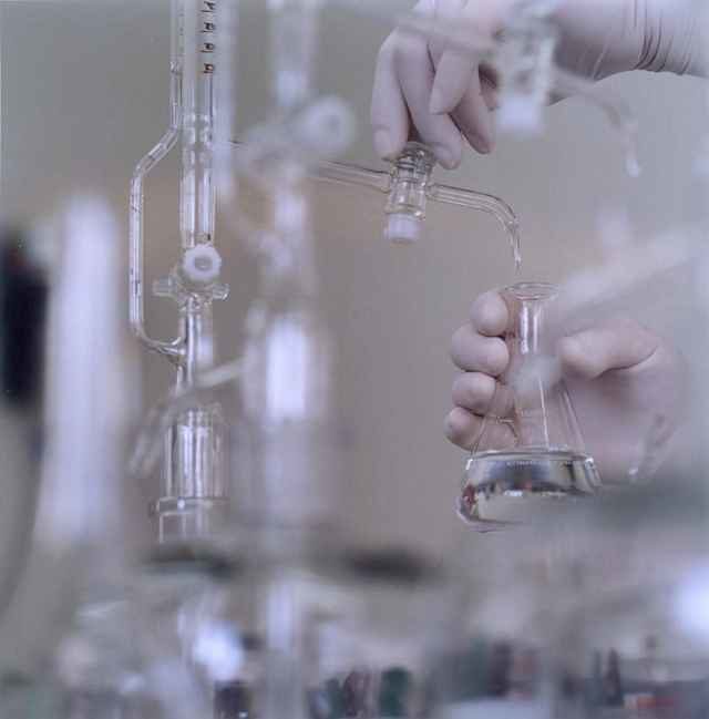 noticias invisibilidad hombre