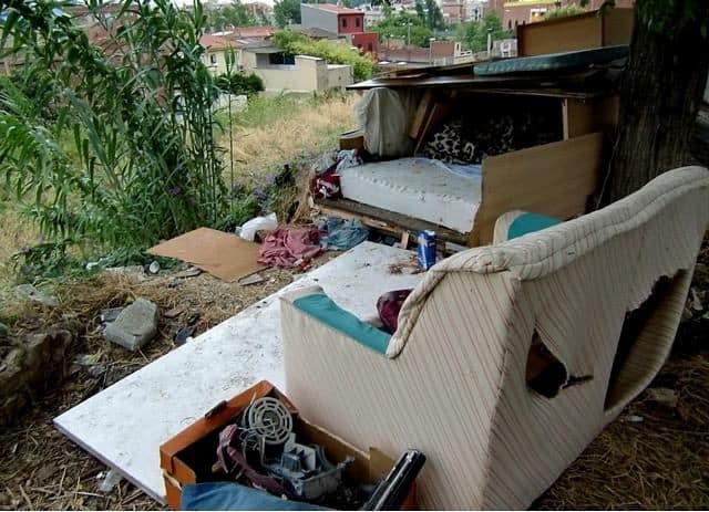 Noticias Curiosas - Los Pobres de España son casi 11 Millones