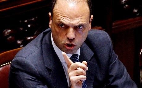 noticias Silvio Berlusconi se va