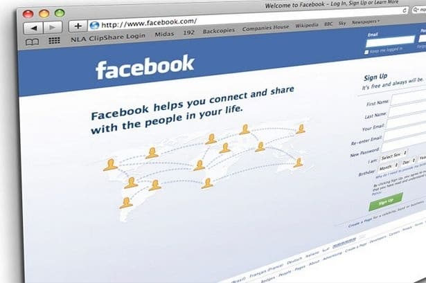 Se suicida en directo mientras chateaba por Facebook 1 Se suicida en directo mientras chateaba por Facebook 2