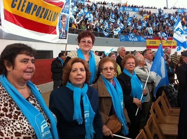 #Obdulia, la parada fan de la reforma laboral de Rajoy es adicta a los mítines del PP 3