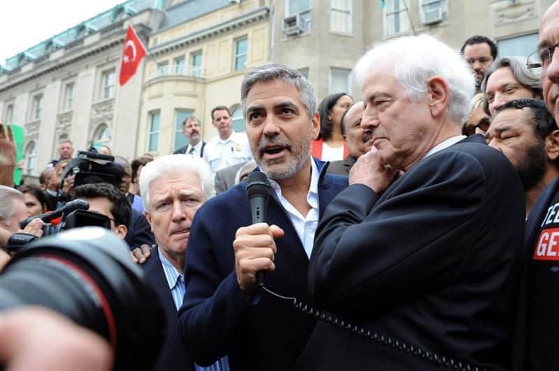 noticias Detuvieron a George Clooney