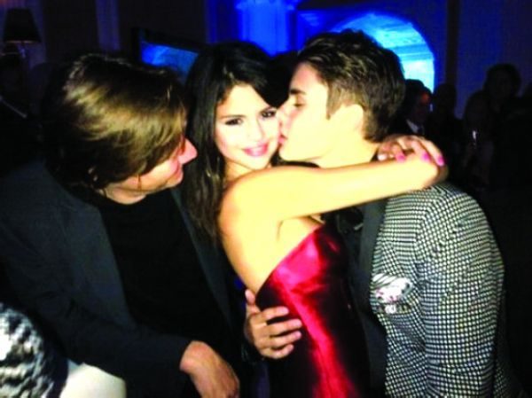 Con Selena: cómo festejó Justin Bieber su cumpleaños 2 noticias cómo festejó Justin Bieber su cumpleaños