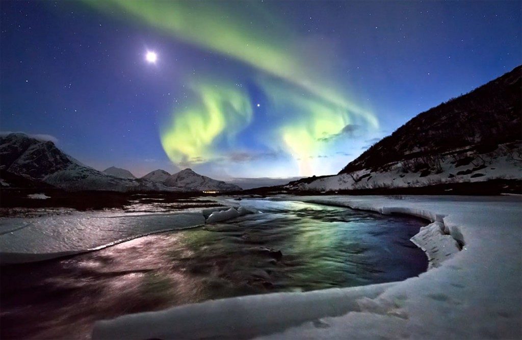 Video de auroras boreales en timelapse de Ole C. Salomonsen 1