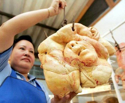 El pan del Horror, vende panes en forma miembros humanos 17