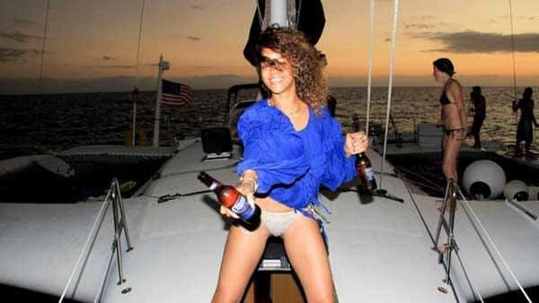 Las sensuales fotos de Rihanna en hawai 6
