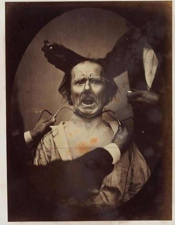 noticias El experimento de Darwin sobre las emociones humanas