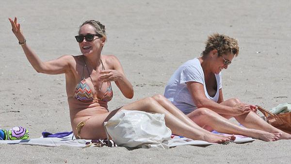 Sharon Stone en bikini