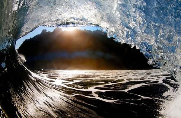Dentro de las impresionantes olas de Hawai (Fotos) 8 noticias Dentro de las impresionantes olas de Hawai (Fotos)