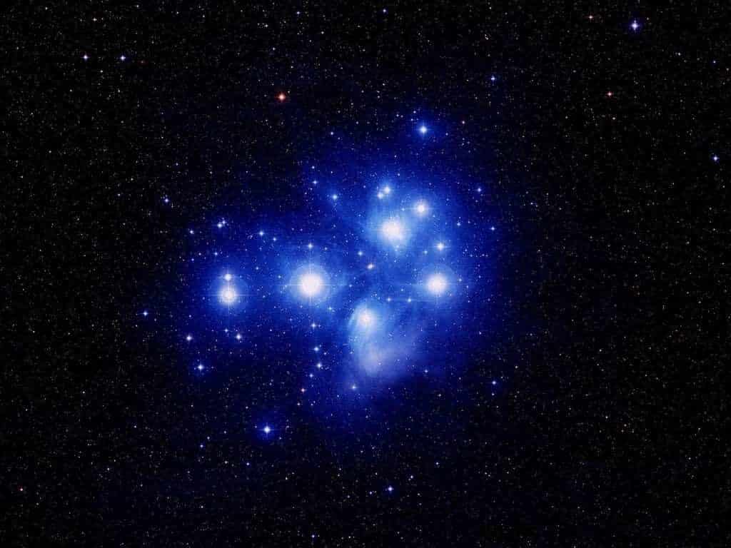 Científico investiga la posibilidad de que las estrellas sean seres concientes 6