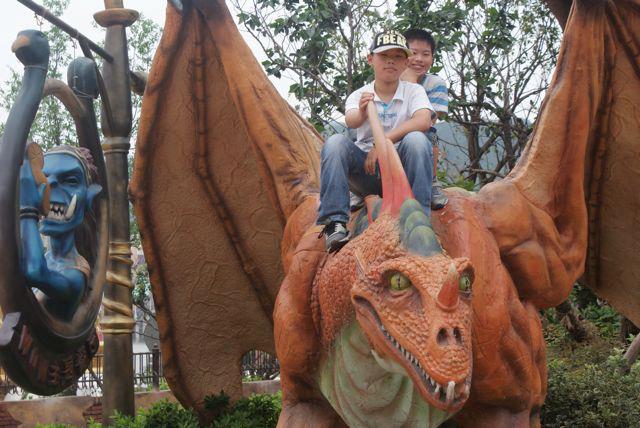 joyland-parque-tematico-en-china-basado-en-warcraft-y-starcraft-1