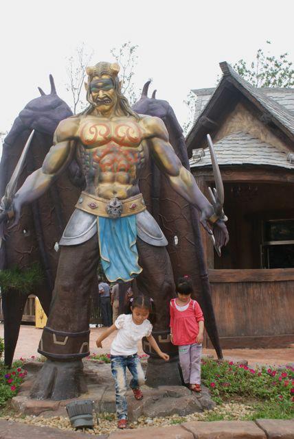 joyland-parque-tematico-en-china-basado-en-warcraft-y-starcraft-12