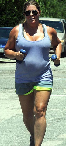 Era una chica vigilante de la playa 3