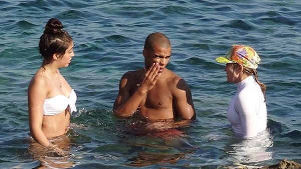 noticias El atípico look "playero" de Madonna en Francia