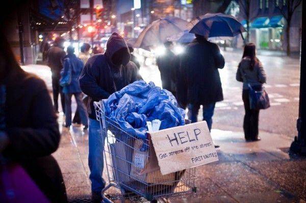 noticias Vagabundos fantasma piden ayuda en la calle