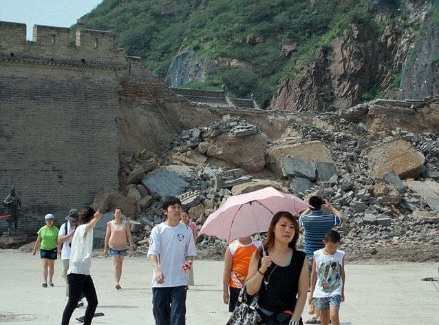 noticias Obreros chapuzas provocan el derrumbe de 30 metros de la gran muralla china