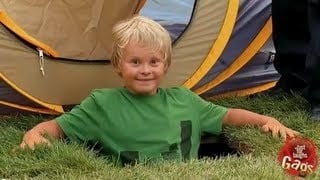 Daniel el travieso se desvanece en una tienda de campaña 1 Daniel el travieso se desvanece en una tienda de campaña 2
