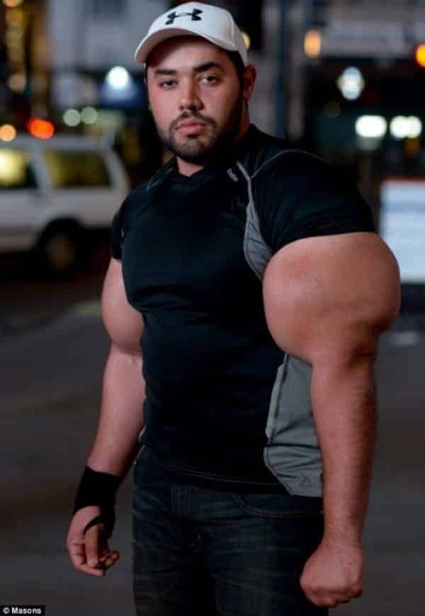 noticias hombre musculoso