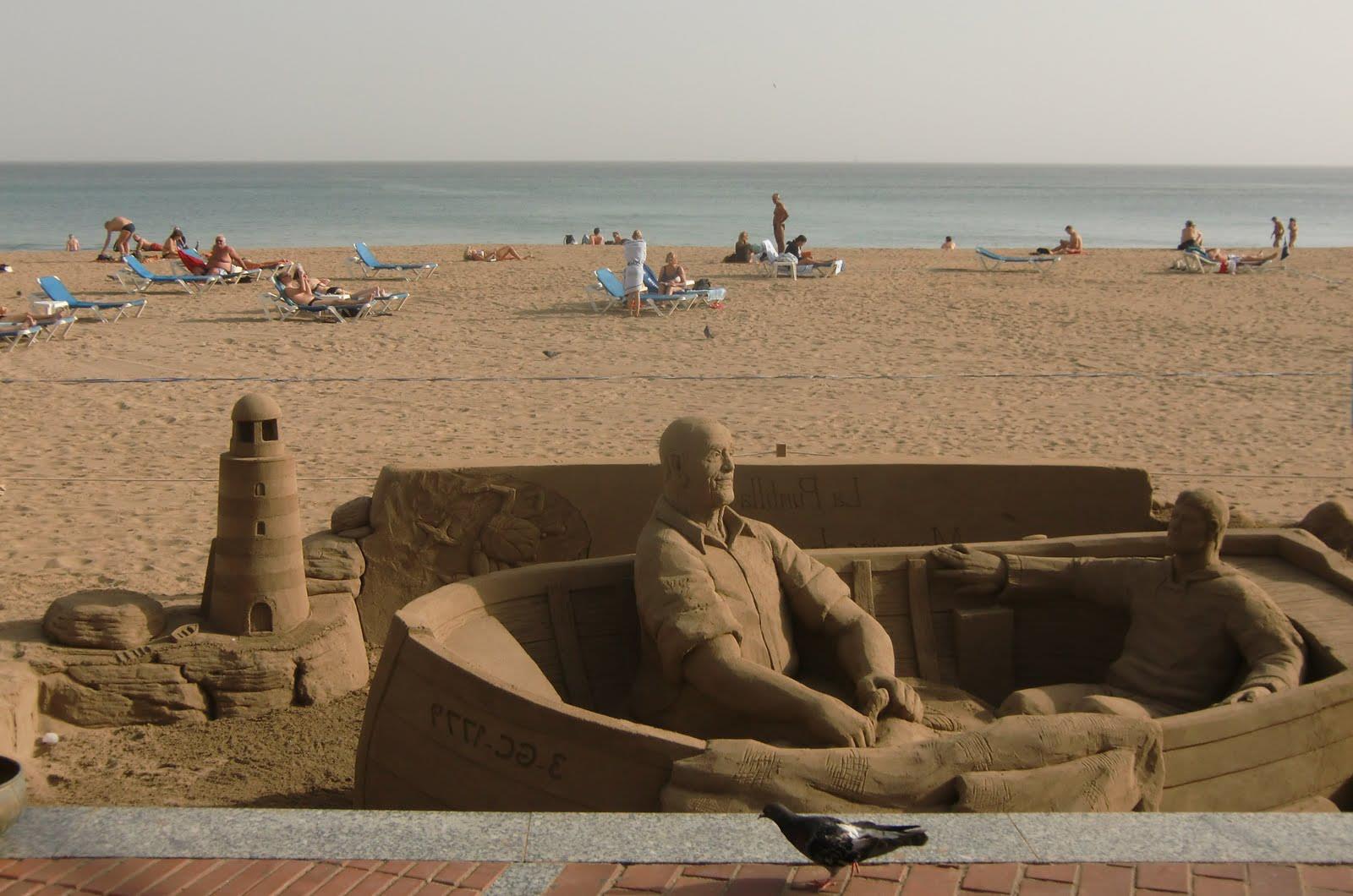 esculturas-hechas-de-arena-34