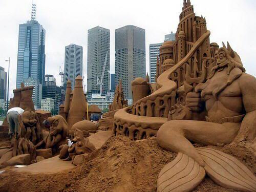 esculturas-hechas-de-arena-7
