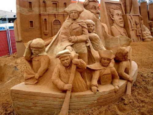 esculturas-hechas-de-arena-73