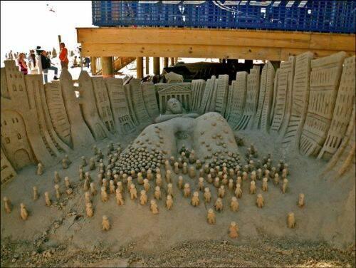 esculturas-hechas-de-arena-93