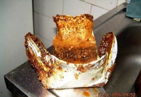 Cocina destrozada por leche condensada 9