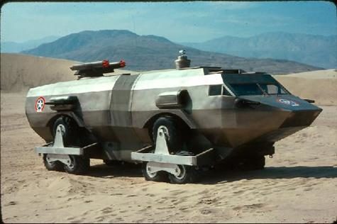 Así iban a ser los coches del futuro, según la ciencia-ficción 8