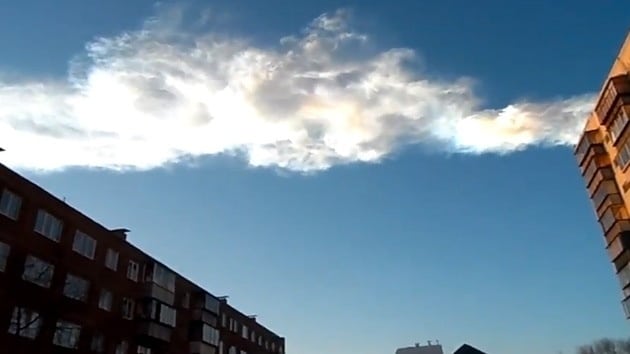 #Video Lluvia de meteoritos causa pánico en Rusia 1 #Video Lluvia de meteoritos causa pánico en Rusia 2