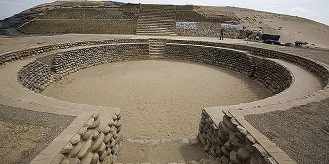 Descubren un templo en Perú con mas de 5.000 años de antigüedad 1 Descubren un templo en Perú con mas de 5.000 años de antigüedad 2