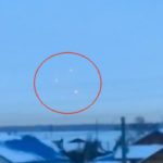 #Video Tres OVNIS sobrevuelan el suroeste de Rusia 3