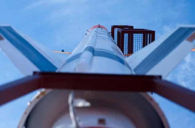 Noticias Curiosas - Daneses crean una nave espacial casera