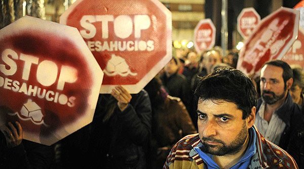 #Video Desahucios en España: cuando la única salida es la muerte 3