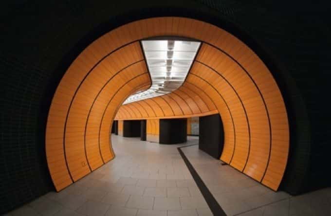 Las Estaciones de Metro más espectaculares de Europa 4