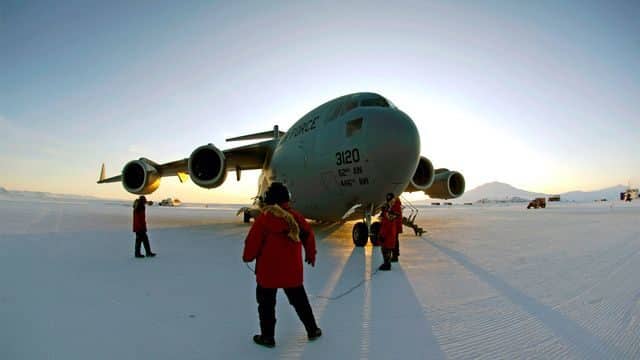 20 pistas de aterrizaje terroríficas que te quitarán las ganas de volar 16