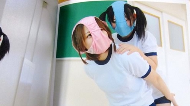 Kaopan: Cubrirse la cara con ropa interior, el último grito en Japón 2