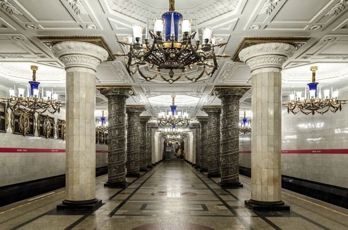 Las Estaciones de Metro más espectaculares de Europa 6