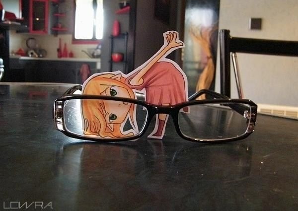Paper Child Caricaturas recortadas interactuando en la vida real 9