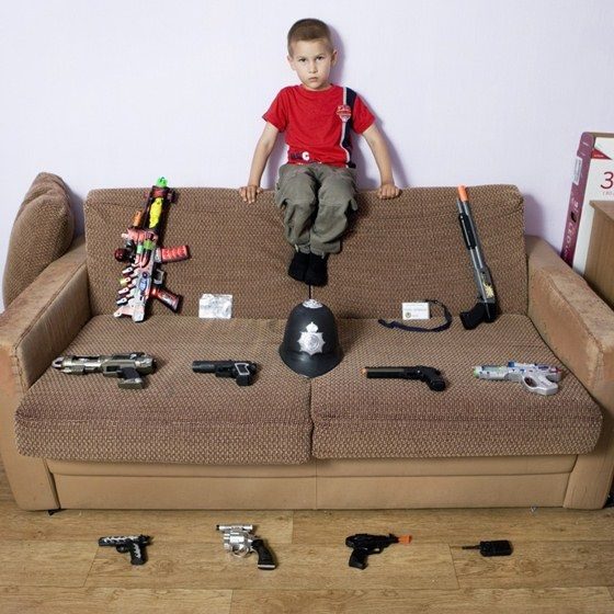 “Toy Stories” la vida de los niños según sus juguetes 17