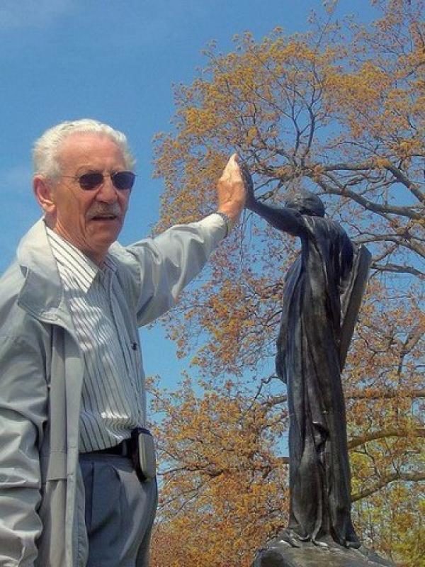 size11392612-7440772-3555335