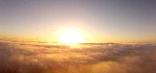 #Video Envían un avión rc al espacio 5