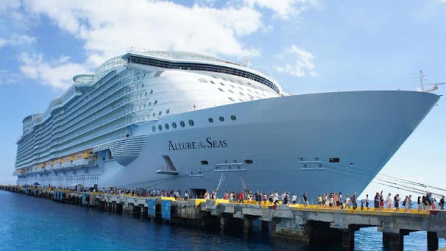 noticiascuriosas Lo que no se suele ver en el crucero más grande del mundo